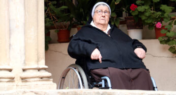 La última monja capuchina de Manresa abandona el convento