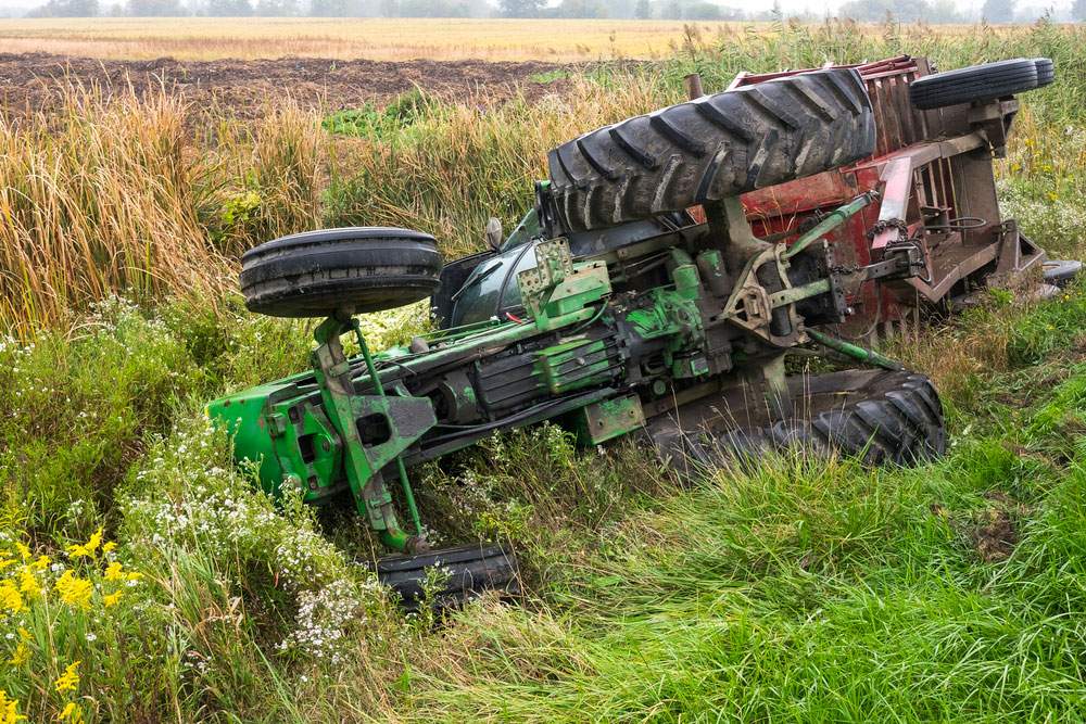 Accident tractor