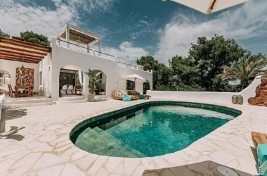 piscina eivissa